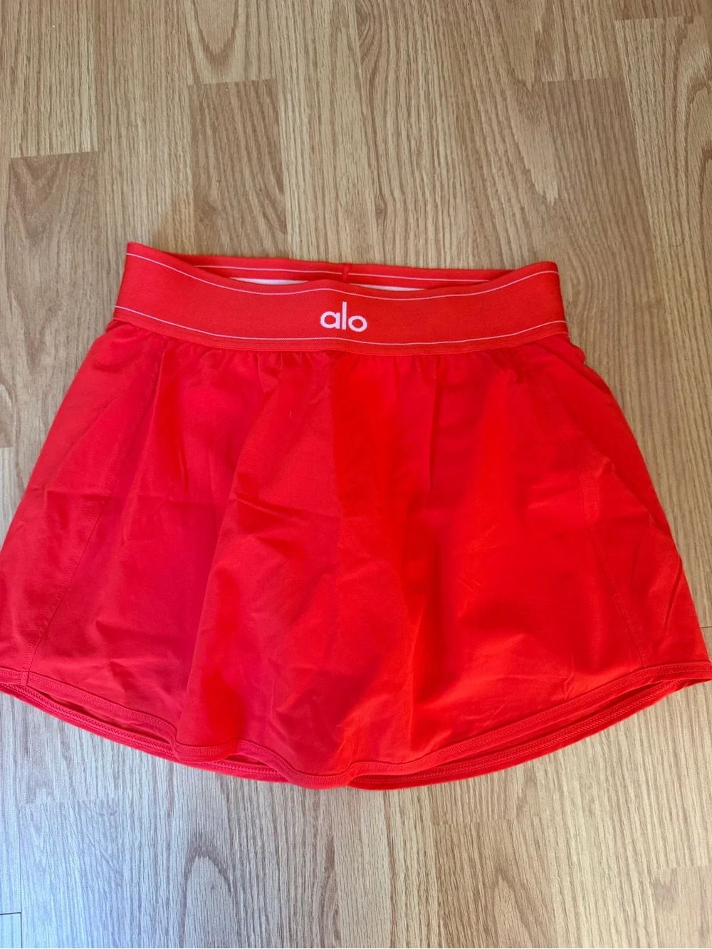 ALO Yoga Red Athletic Skort with Logo Waistband